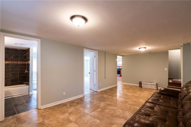 1382 Stoneleigh Way, Stone Mountain, GA 30088