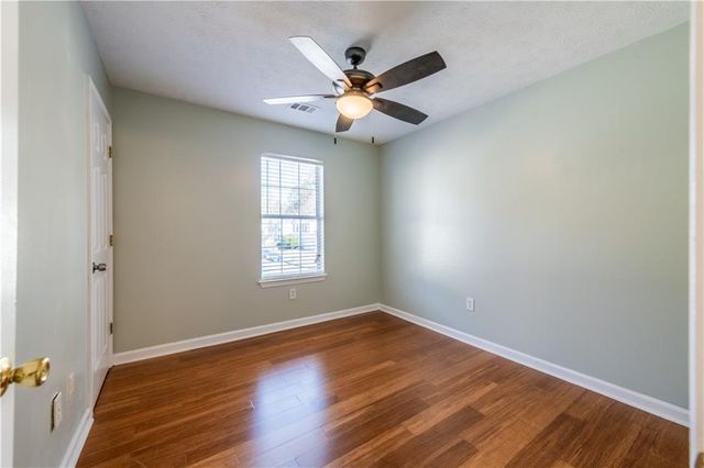 1382 Stoneleigh Way, Stone Mountain, GA 30088