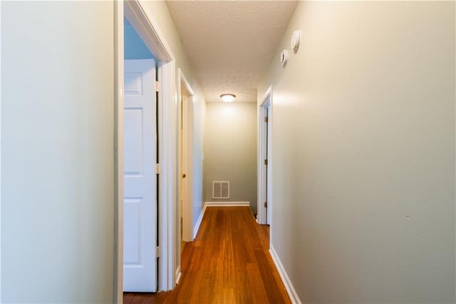 1382 Stoneleigh Way, Stone Mountain, GA 30088