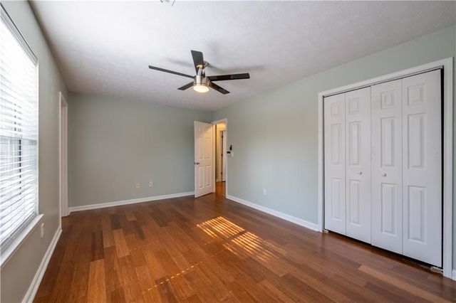 1382 Stoneleigh Way, Stone Mountain, GA 30088