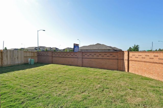 23839 Villa Lisa Dr, Richmond, TX 77406