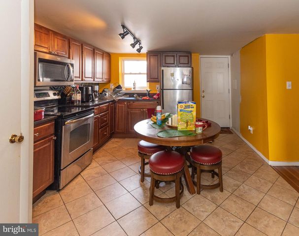 401-405 S HIGH ST, Baltimore, MD 21202