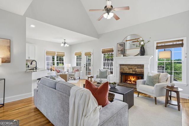 7165 Creek Ridge Drive, Gainesville, GA 30506