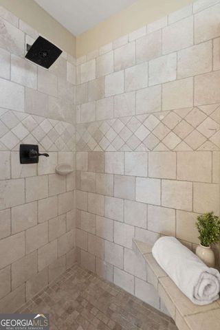 555 Rose Border Drive, Roswell, GA 30075