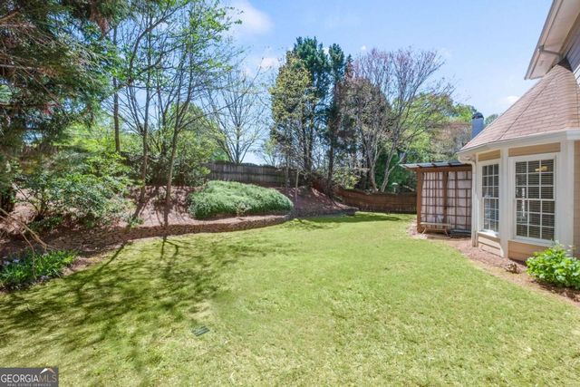 555 Rose Border Drive, Roswell, GA 30075