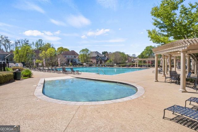 555 Rose Border Drive, Roswell, GA 30075