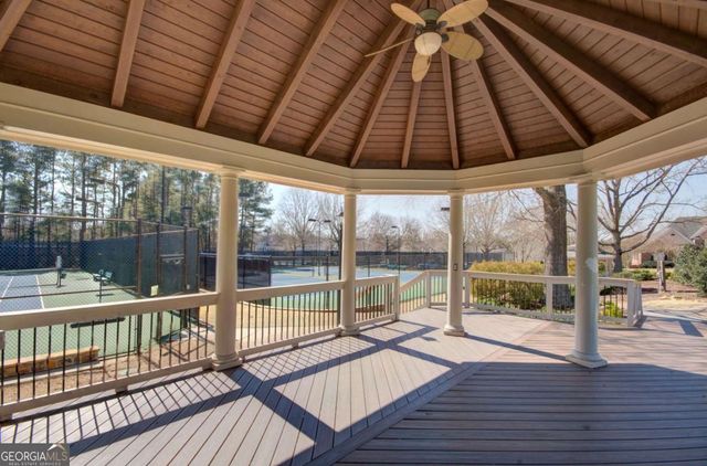 555 Rose Border Drive, Roswell, GA 30075