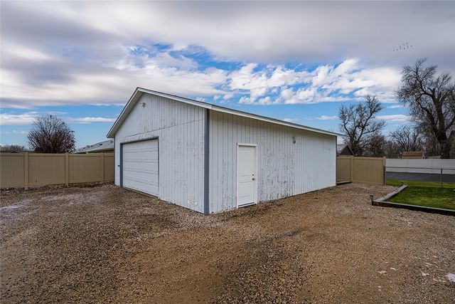 933 Bench BOULEVARD, Billings, MT 59105