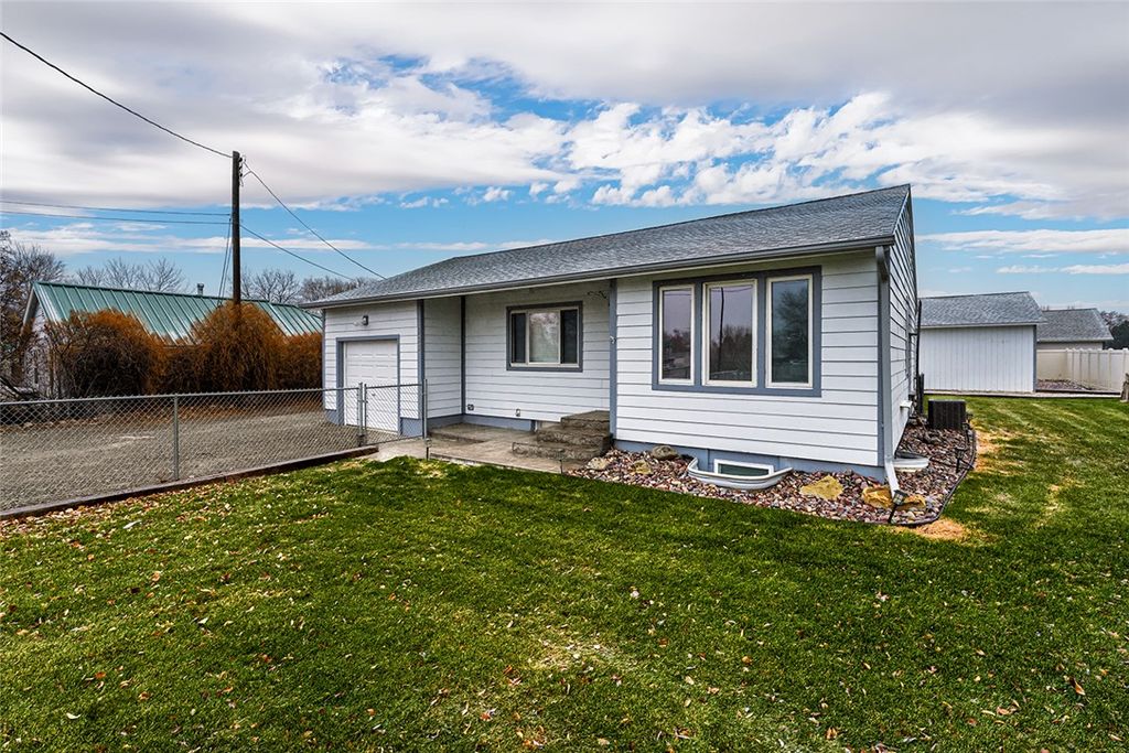 933 Bench BOULEVARD, Billings, MT 59105