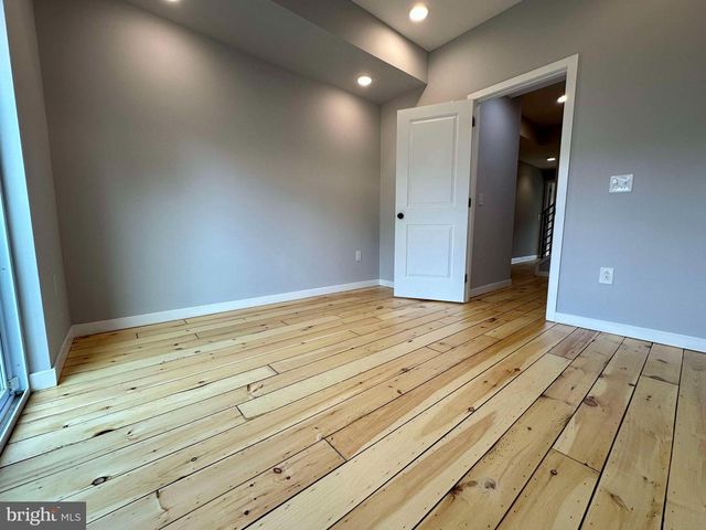 1926 E FIRTH ST, Philadelphia, PA 19125