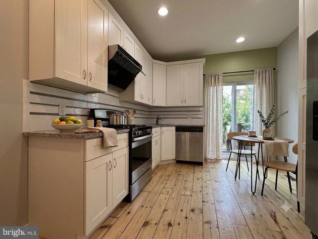 1926 E FIRTH ST, Philadelphia, PA 19125