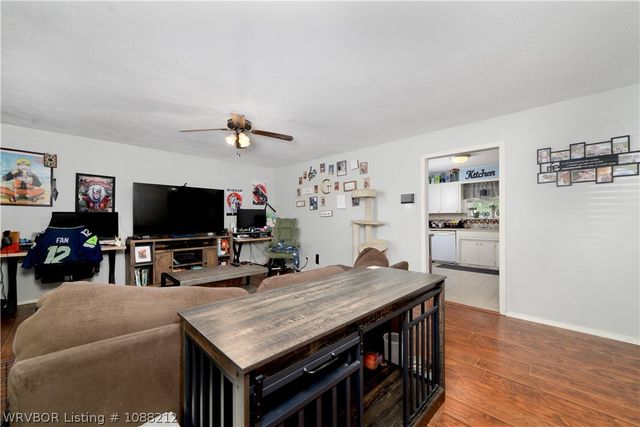 2602 Phillips Drive, Van Buren, AR 72956