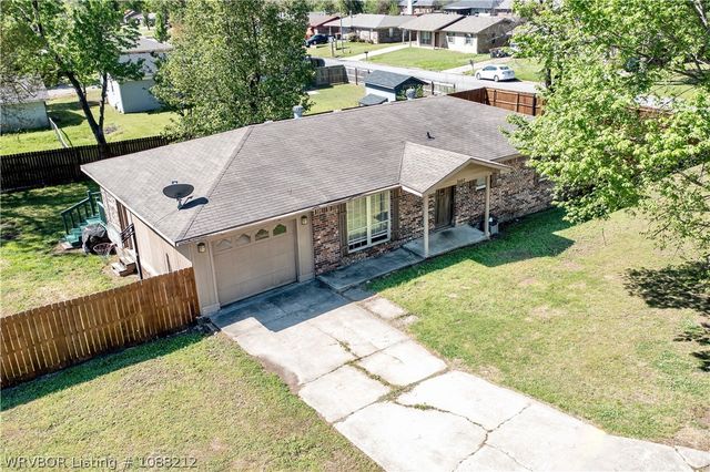 2602 Phillips Drive, Van Buren, AR 72956