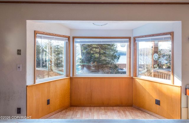 10563 Collins Ct Road, Ketchikan, AK 99901