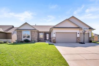 6220 N Edwards St, Wichita, KS 67204