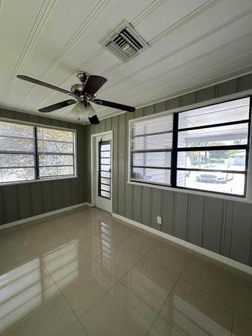 2431 NE 10TH Avenue NE, Pompano Beach, FL 33064