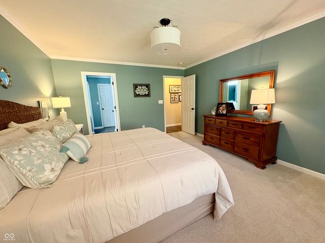 7356 Oakview Drive, Avon, IN 46123