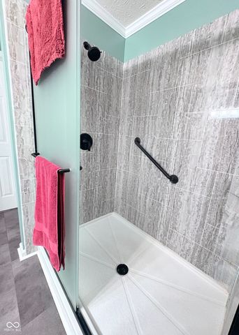 7356 Oakview Drive, Avon, IN 46123