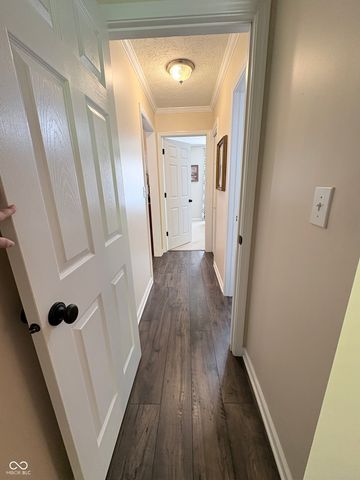 7356 Oakview Drive, Avon, IN 46123