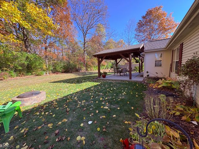 7356 Oakview Drive, Avon, IN 46123