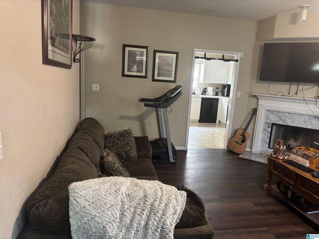 1945 LIVE OAK TRACE, Birmingham, AL 35235