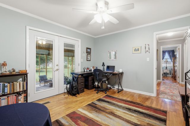 902 Dennis Avenue, Jasper, TN 37347