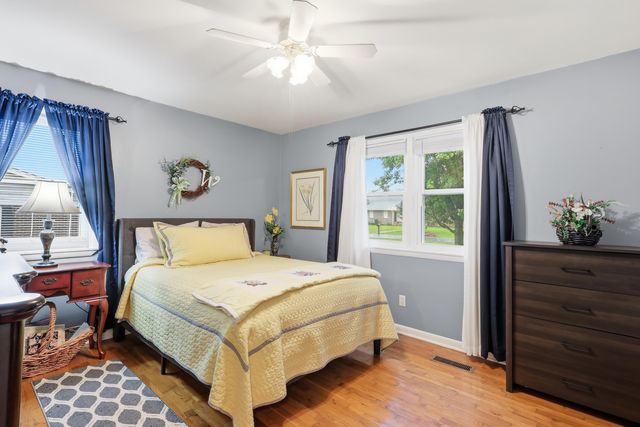 902 Dennis Avenue, Jasper, TN 37347