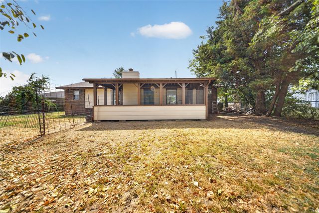 711 S Hominy Place, Skiatook, OK 74070