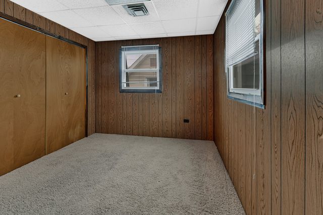 12919 E Playfield Drive, Crestwood, IL 60418