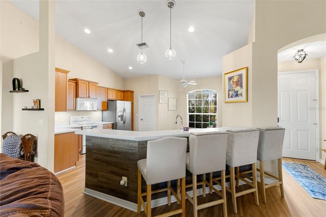 4247 70TH STREET CIRCLE E, Palmetto, FL 34221