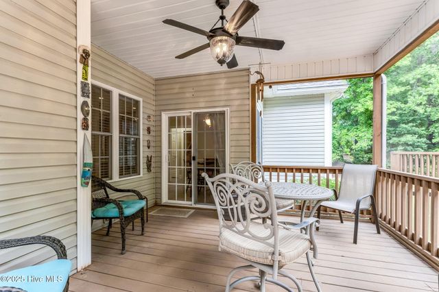 123 Holiday Island Drive, Garner, NC 27529