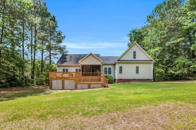 123 Holiday Island Drive, Garner, NC 27529