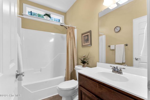 123 Holiday Island Drive, Garner, NC 27529