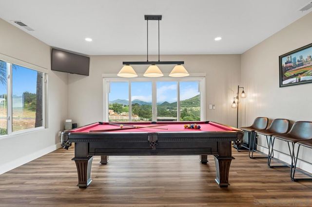 408 Alta Lane, El Cajon, CA 92021