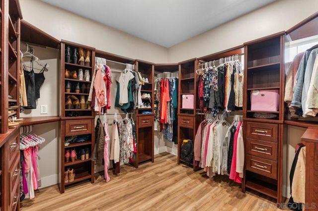 408 Alta Lane, El Cajon, CA 92021