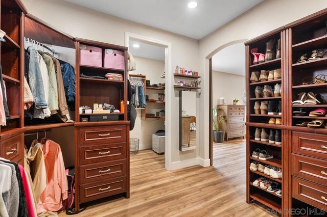 408 Alta Lane, El Cajon, CA 92021