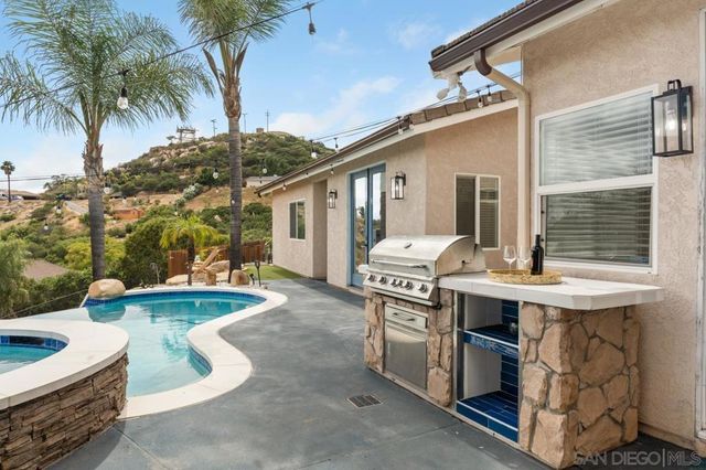 408 Alta Lane, El Cajon, CA 92021