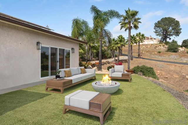 408 Alta Lane, El Cajon, CA 92021