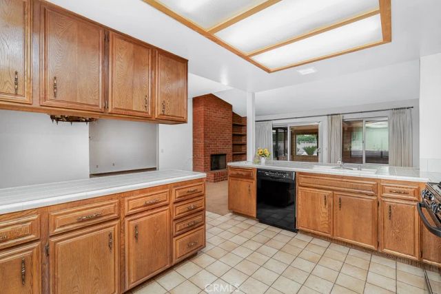 1329 Hickory Drive, Hemet, CA 92545