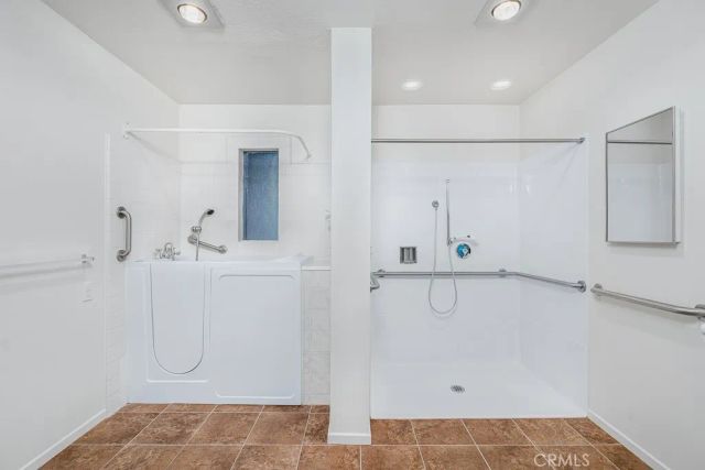 1329 Hickory Drive, Hemet, CA 92545