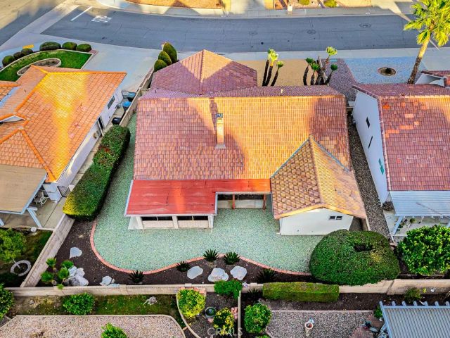 1329 Hickory Drive, Hemet, CA 92545