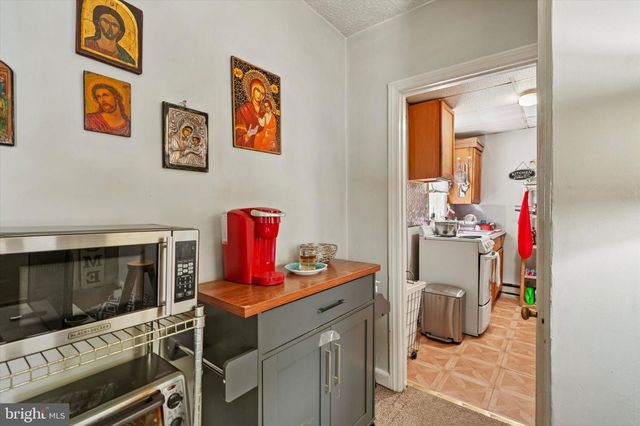 214-216 BEECH RD, Wallingford, PA 19086
