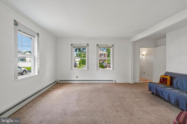 214-216 BEECH RD, Wallingford, PA 19086