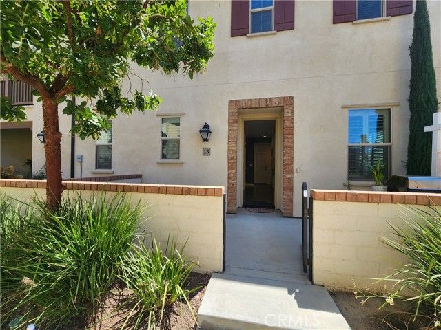 3287 E Wild Horse Privado 13, Ontario, CA 91762