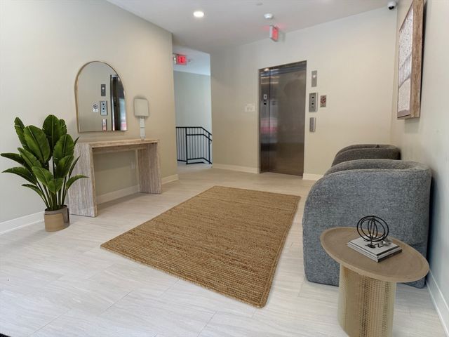 500 Talbot Ave 102, Boston, MA 02124