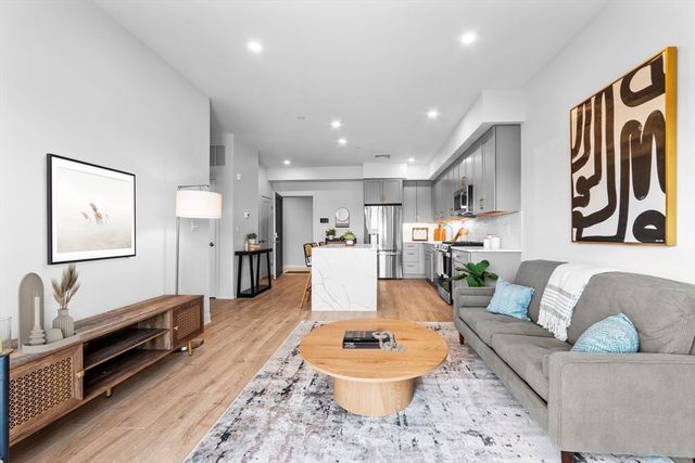 500 Talbot Ave 102, Boston, MA 02124