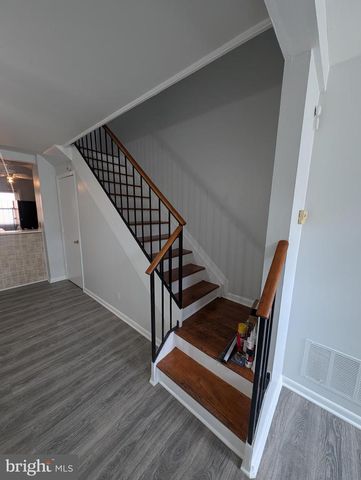 837 N CENTRAL AVE, Baltimore, MD 21202