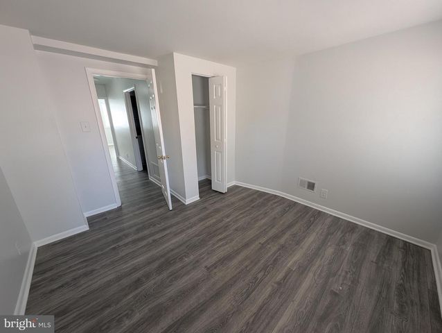 837 N CENTRAL AVE, Baltimore, MD 21202