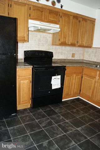 837 N CENTRAL AVE, Baltimore, MD 21202