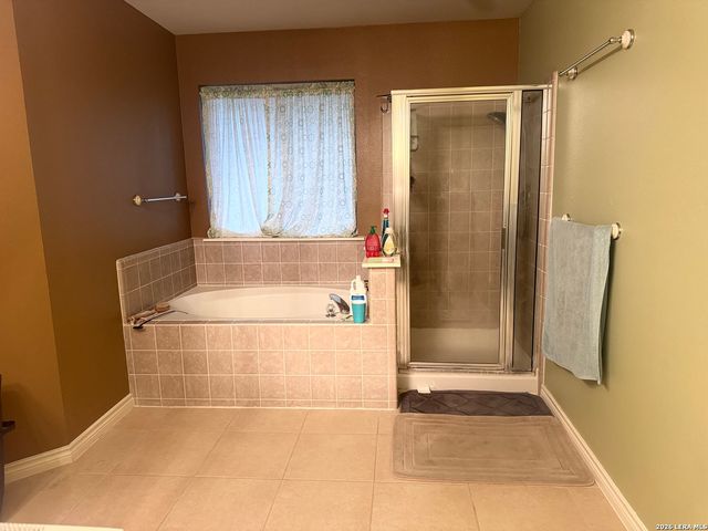 3510 WINDY RIDGE CT, San Antonio, TX 78259